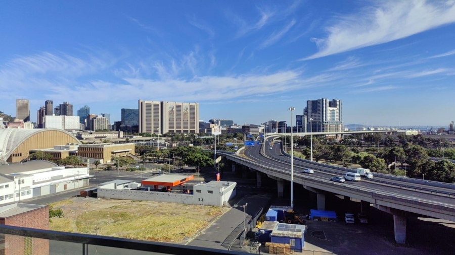 To Let 2 Bedroom Property for Rent in Zonnebloem Western Cape